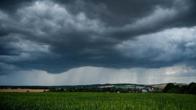 Studies confirm that model biases in surface temperature and precipitation in the Central U.S. can be reduced by enhancing the representation of land and atmosphere processes and the model’s horizontal resolution.